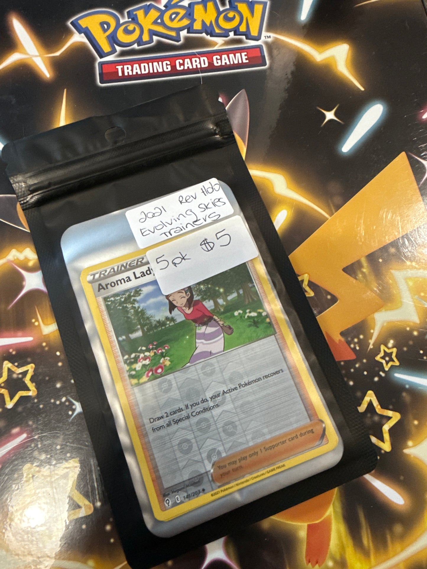 2021 Reverse Holo Evolving Skies Trainers - 5 pk