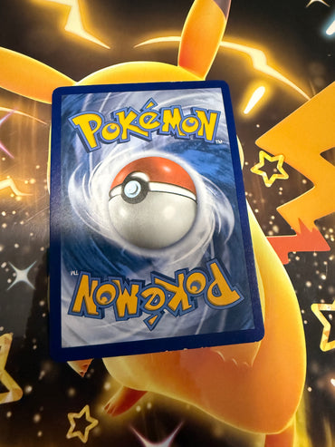 Charizard Celebrations Holo 4/102 25th Anniversery Pokemon